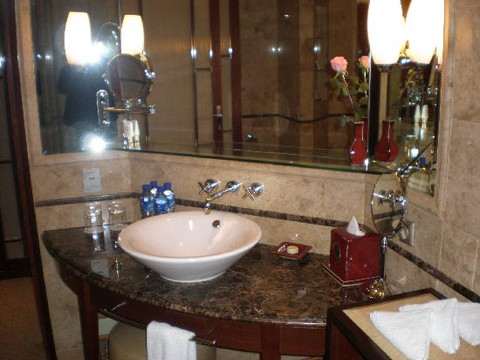 上海红塔豪华精选酒店主图