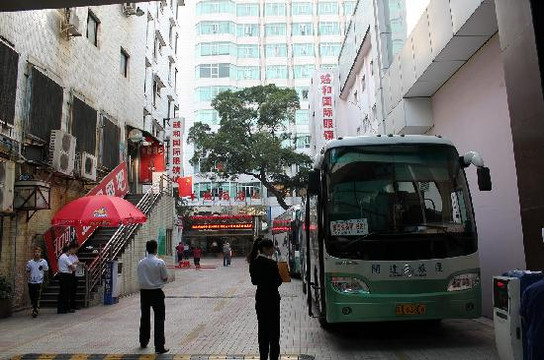 五羊城酒店（广州永庆坊西门口地铁站店）主图