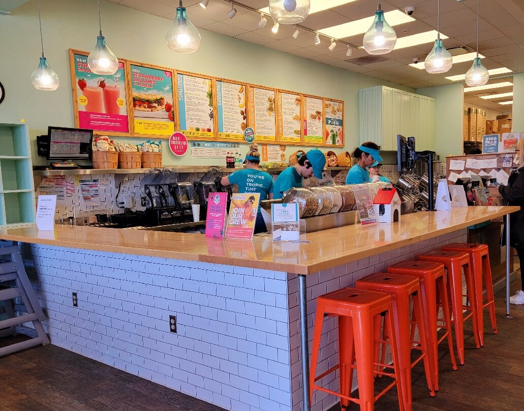 Tropical Smoothie Cafe