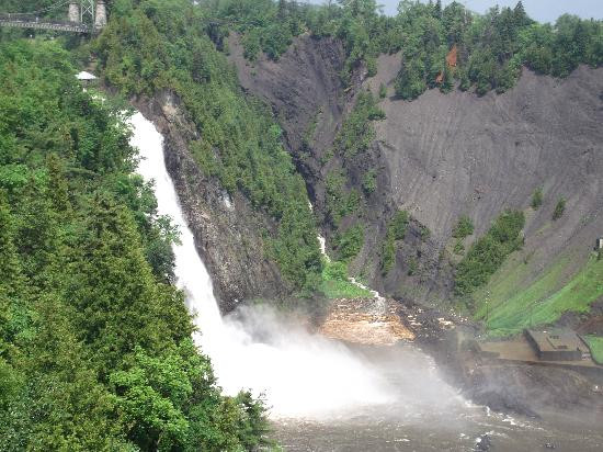 蒙特伦西瀑布公园-魁北克市必去景点