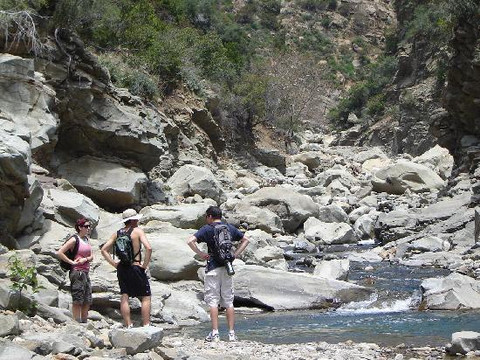 Santa Paula Canyon Falls  / Punch Bowls-Santa Paula必去景点