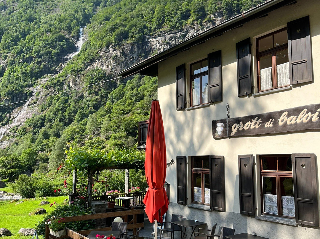 Grotto Di Baloi主图