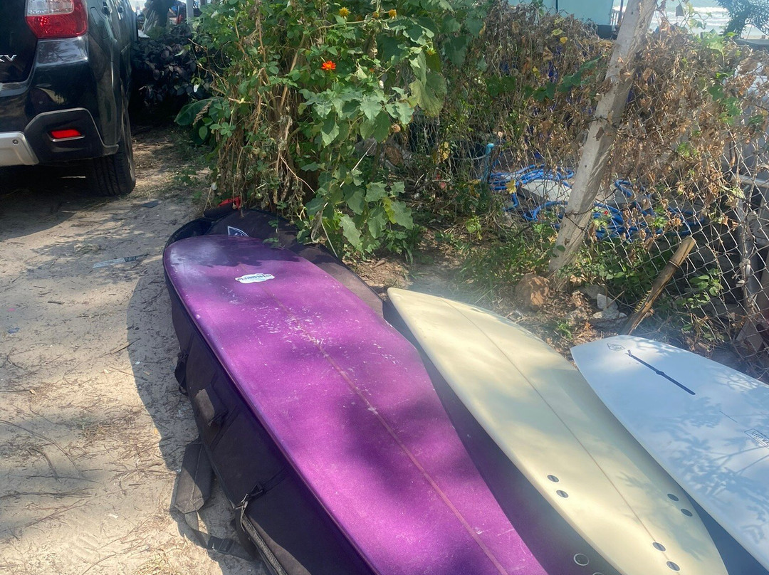 Dare to Surf Club Huahin-Ban Khao Takiap必去景点