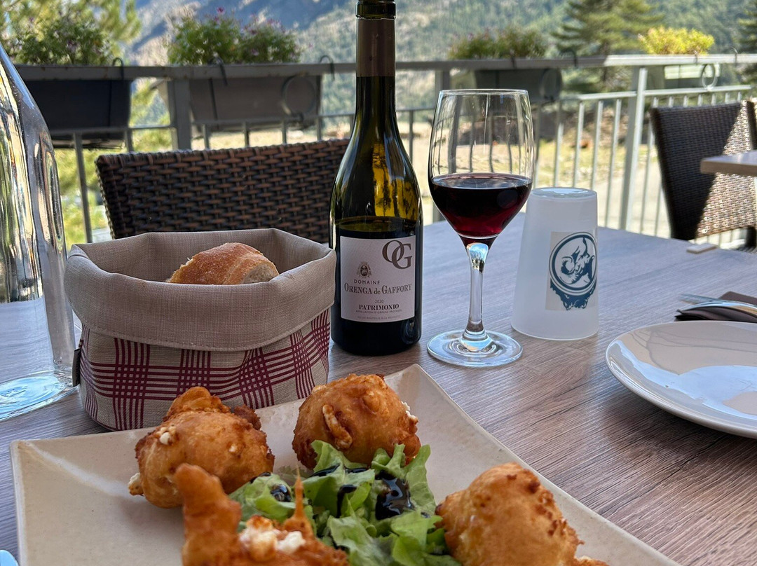 Hotel Restaurant le Chalet主图