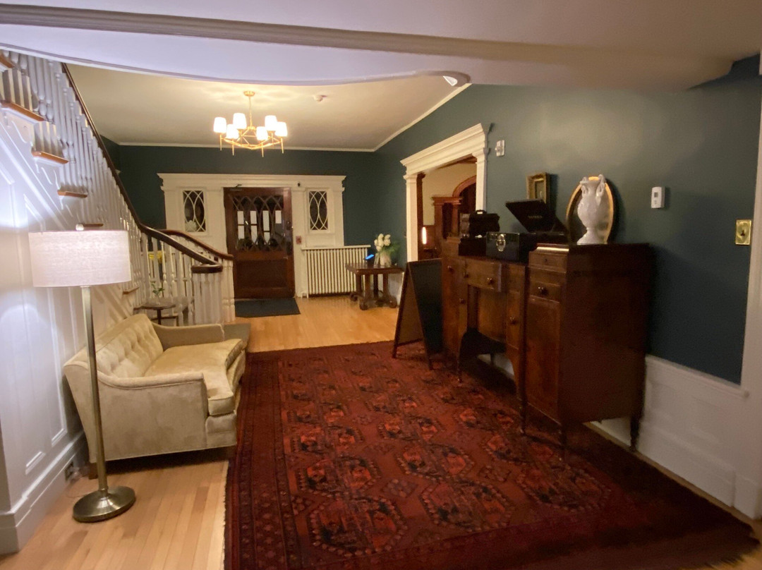 The Hartness House主图