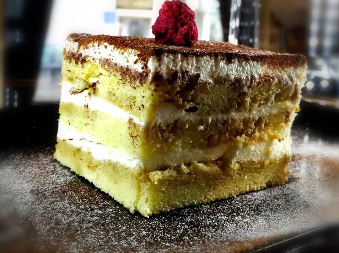 Lisiteja,, Šviežių Makaronų Namai