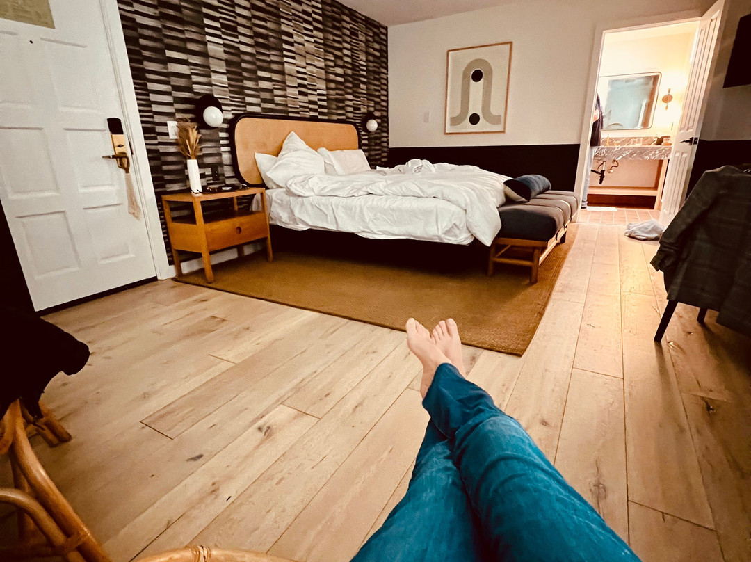 圣路易斯朗泉旅舍主图