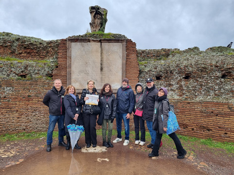 Francesca Calvani-罗马必去景点