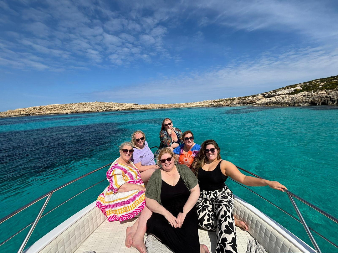 Aquaholic Boat Charters-圣保罗湾城必去景点