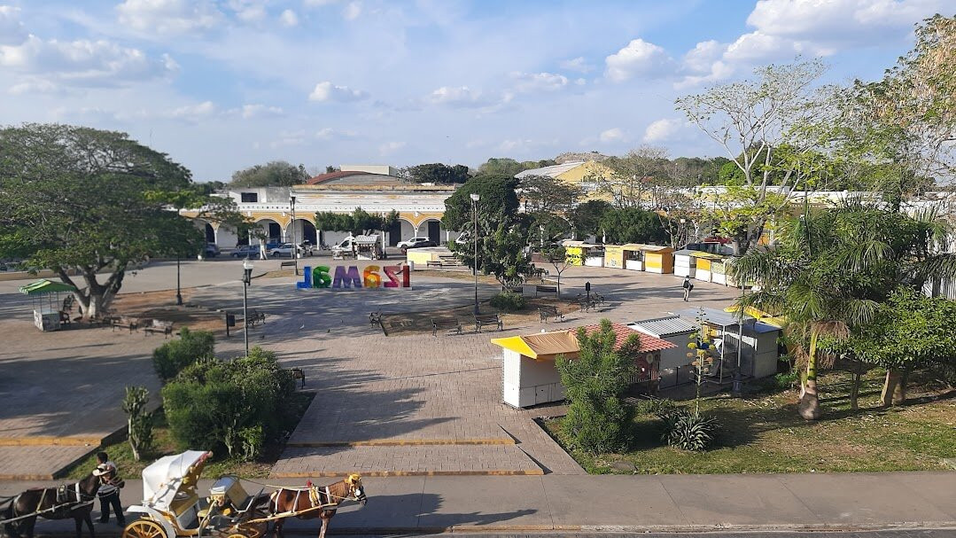 Zona Arqueológica de Izamal景点图片