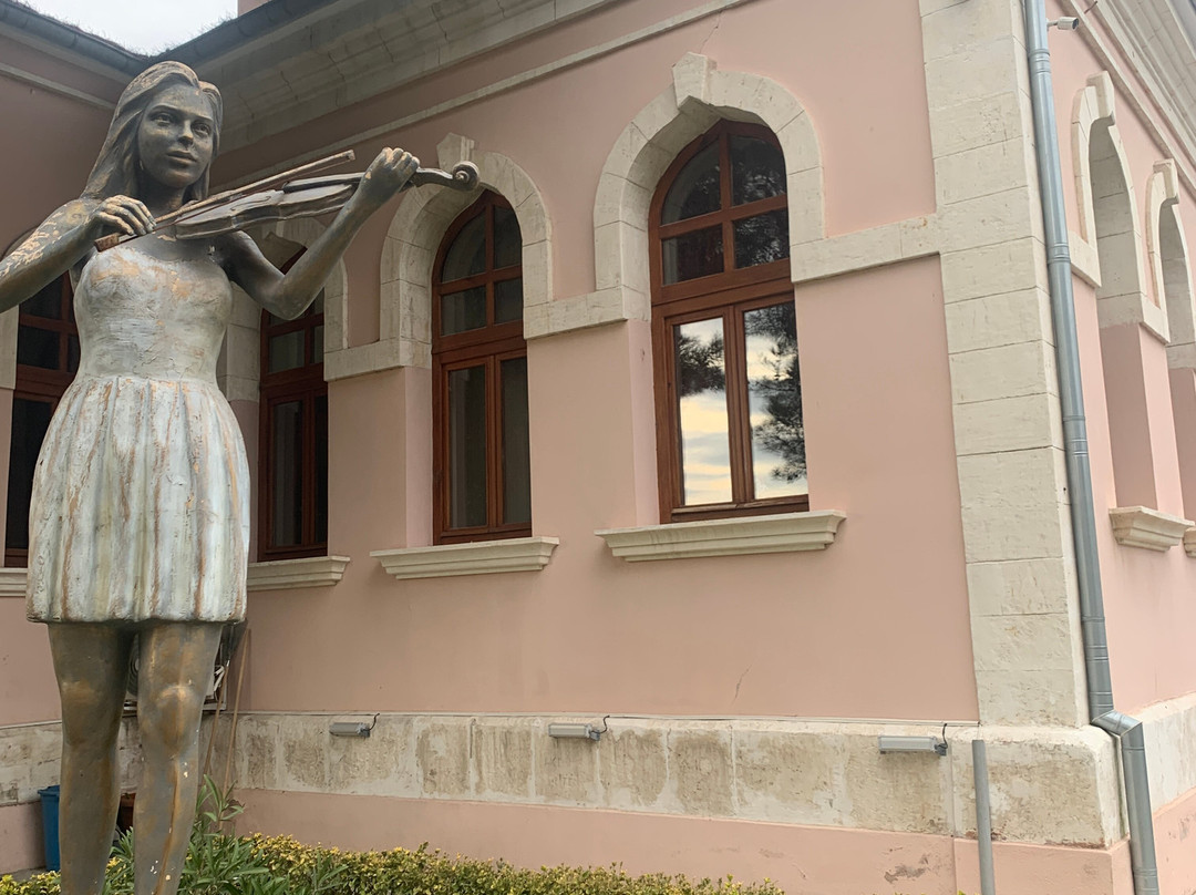Pınarhisar Atatürk Kültür Merkezi景点图片