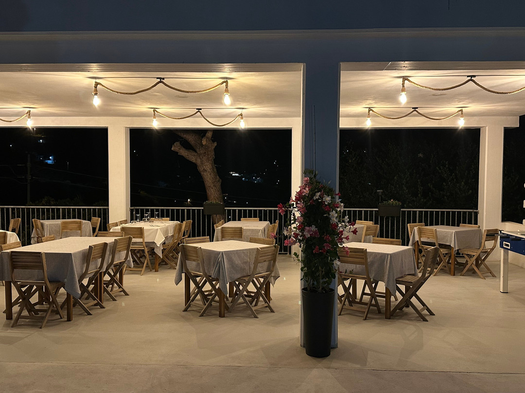 L'Isola Restaurant