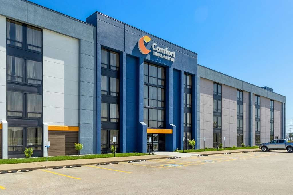 Comfort Inn & Suites Evansville Airport主图