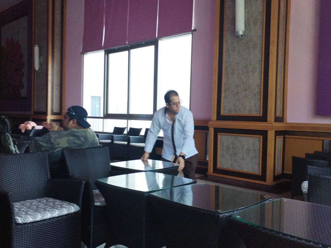 翡翠湾悦宜湾酒店主图