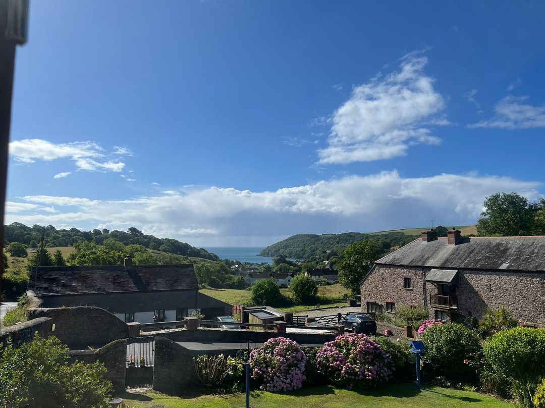 Coombe House Bed and Breakfast主图