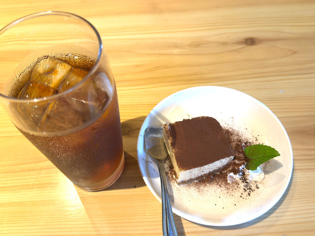 カフェ&キッチン ハニービー