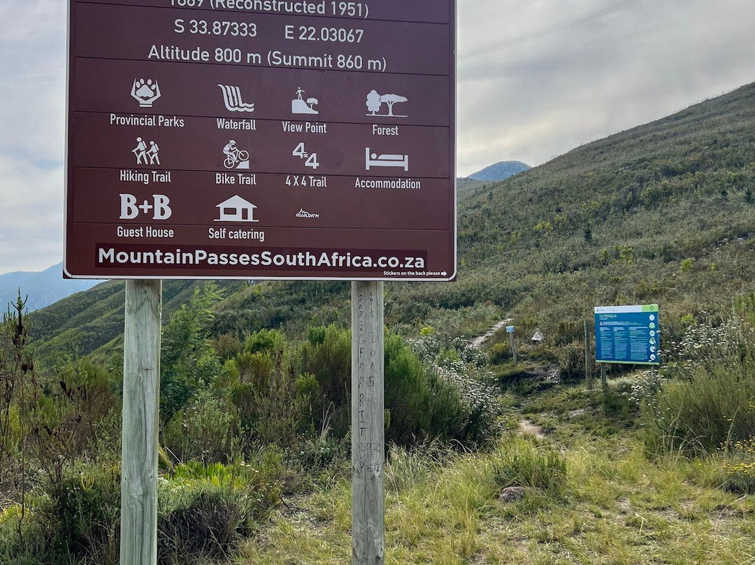 Robinson Pass-奥兹洪必去景点