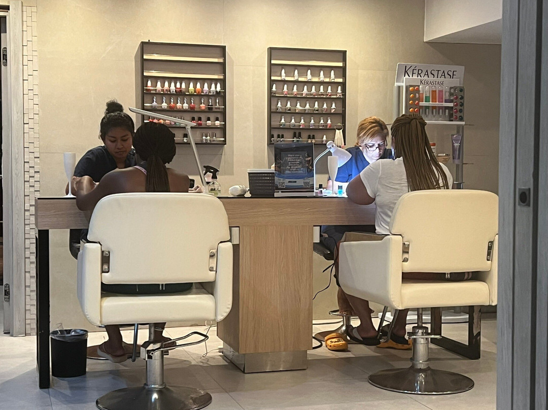 Sunset Spa-Pelican Key必去景点