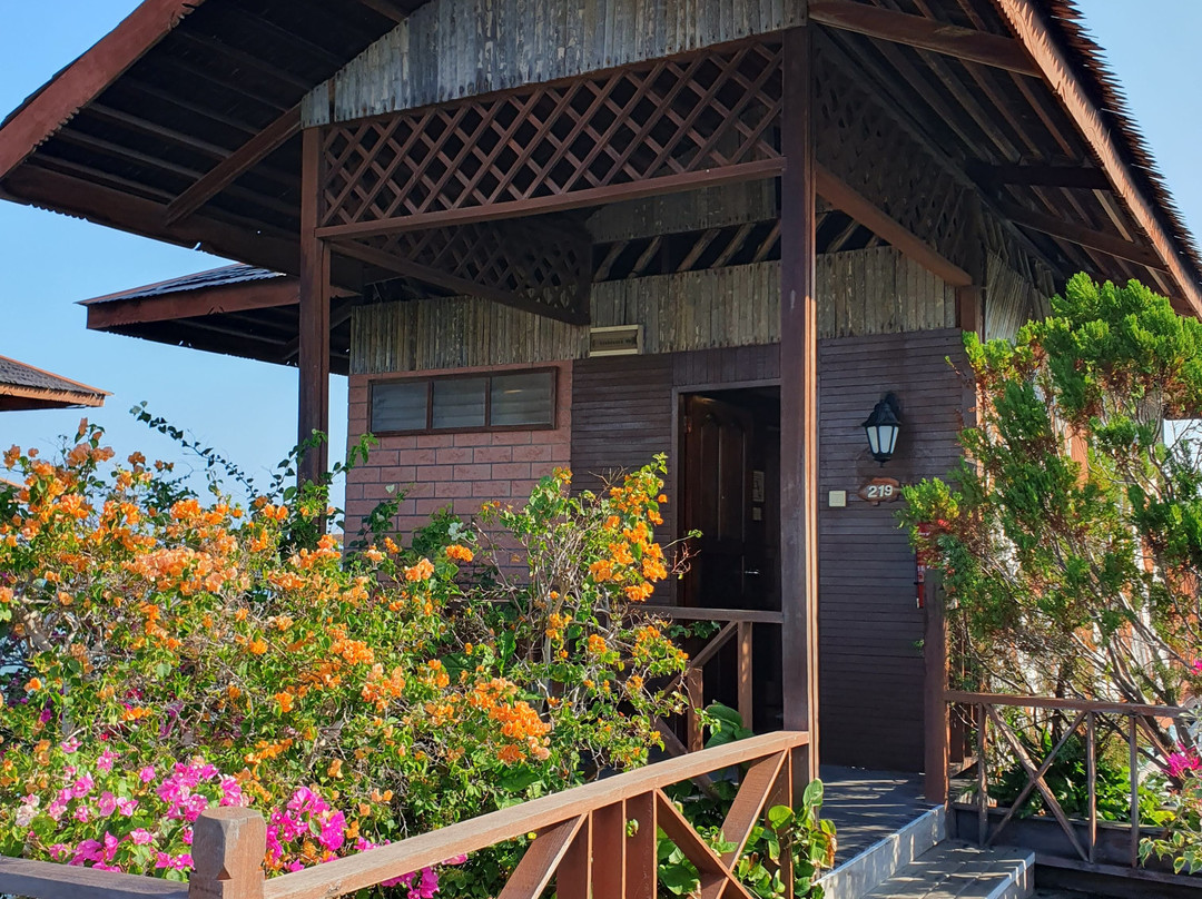 马布岛沙滩木屋别墅度假村主图