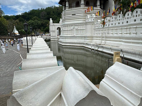 Ro Ceylon Tours-贝卢瓦拉必去景点
