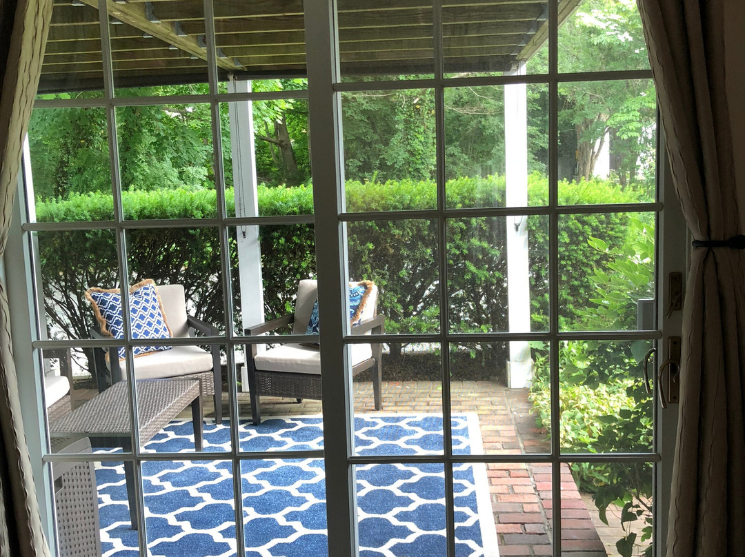 Candleberry Inn on Cape Cod主图