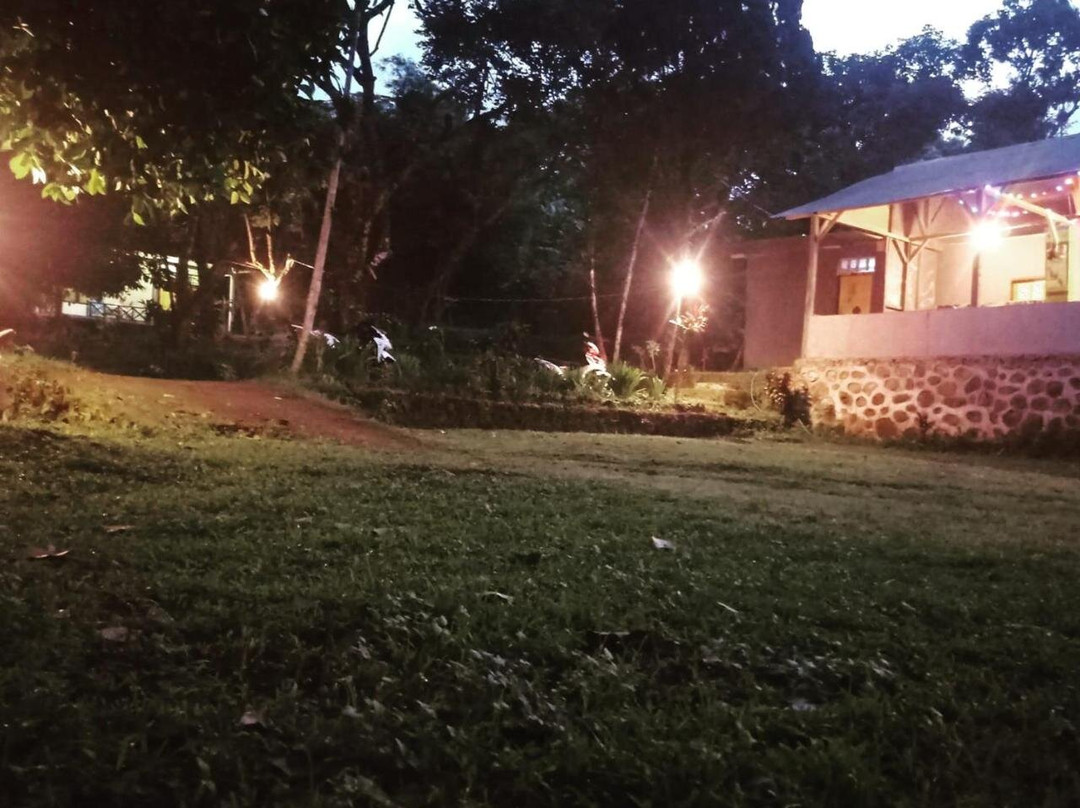 Bukit Senaru Homestay主图