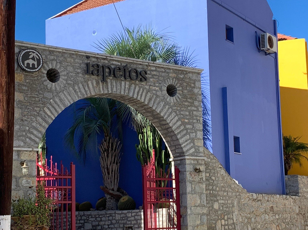 Iapetos Village主图