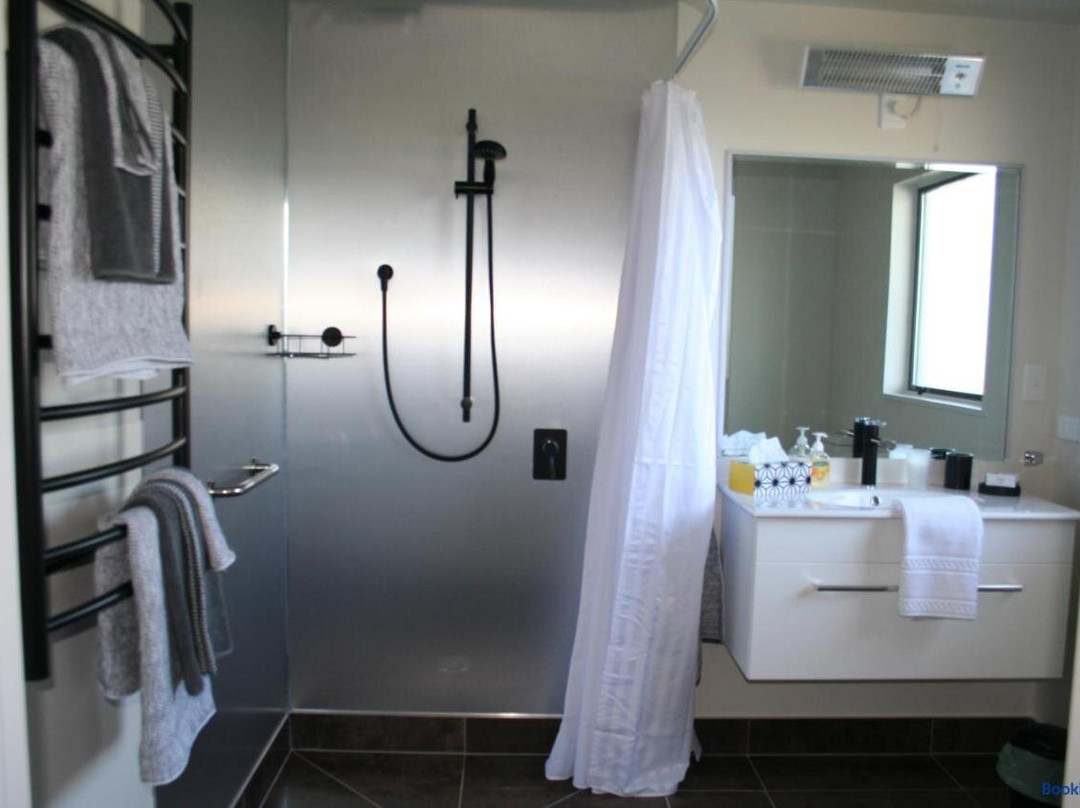 Ahava Bed & Breakfast