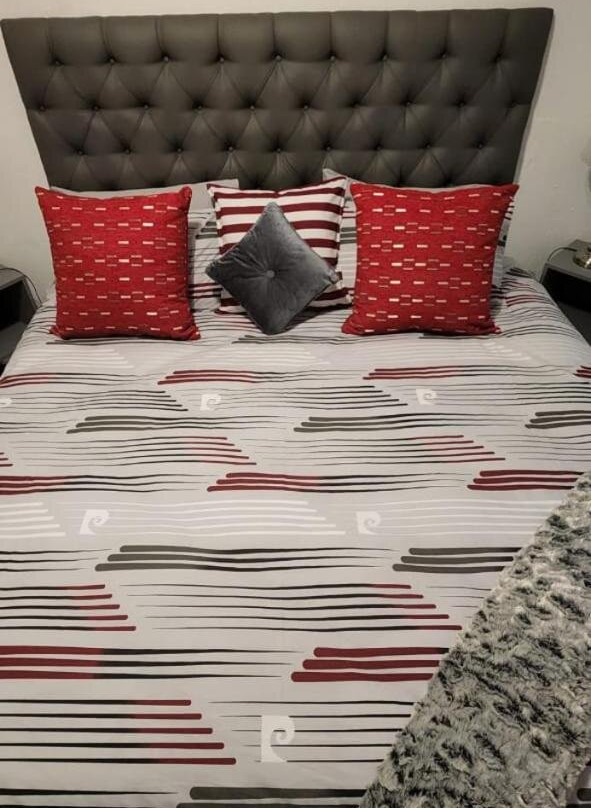 Magaliessig酒店住宿-Six Valk Avenue Guest House