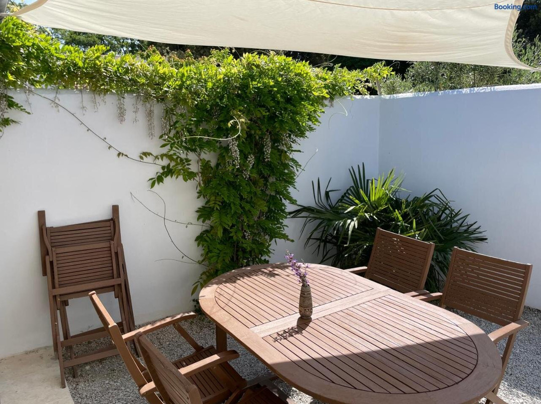 Le Clos Des Pins