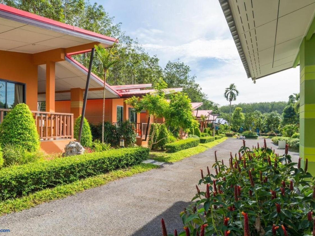 Infinite Resort and Cafe