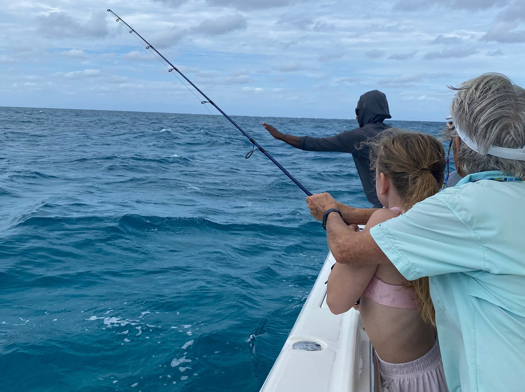 Island Roots-普罗维登西亚莱斯必去景点