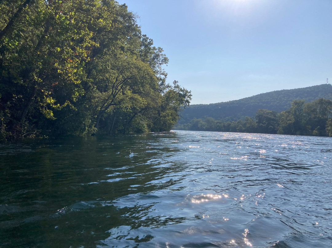 Copper John's Resort主图