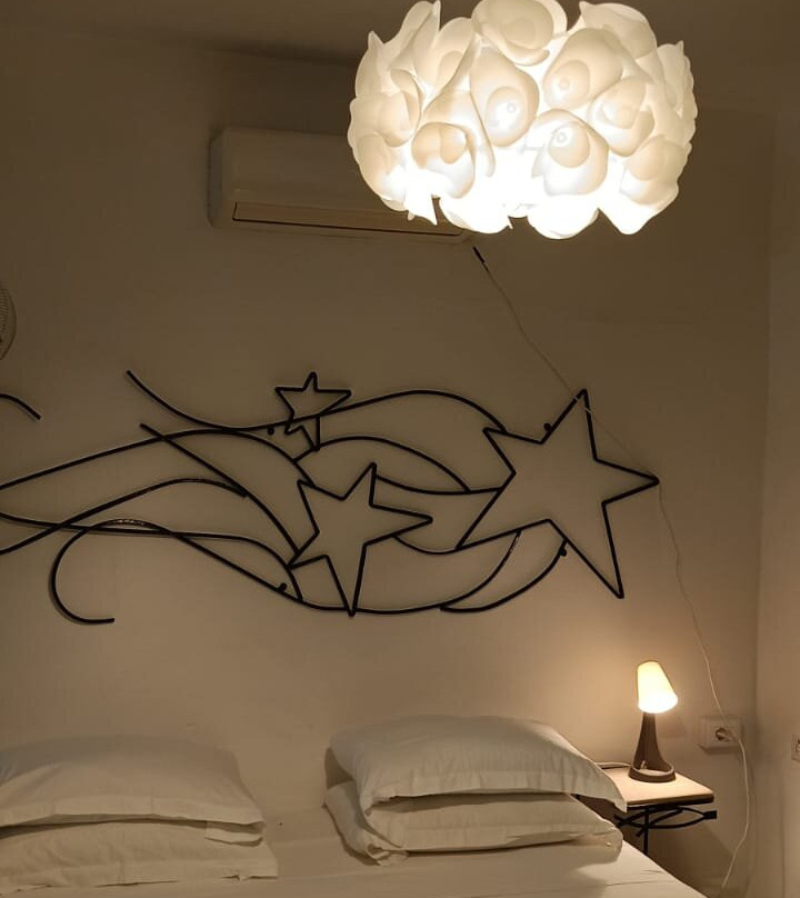 Violet House Hostal主图