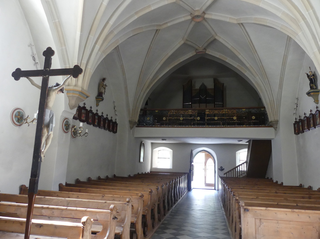 Chiesa di Santa Walburga-Rasun di Sotto必去景点