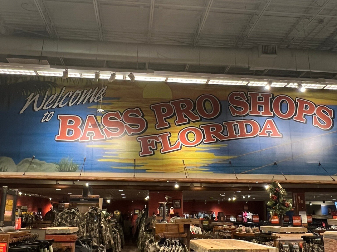 Bass Pro Shops-达尼亚滩必去景点