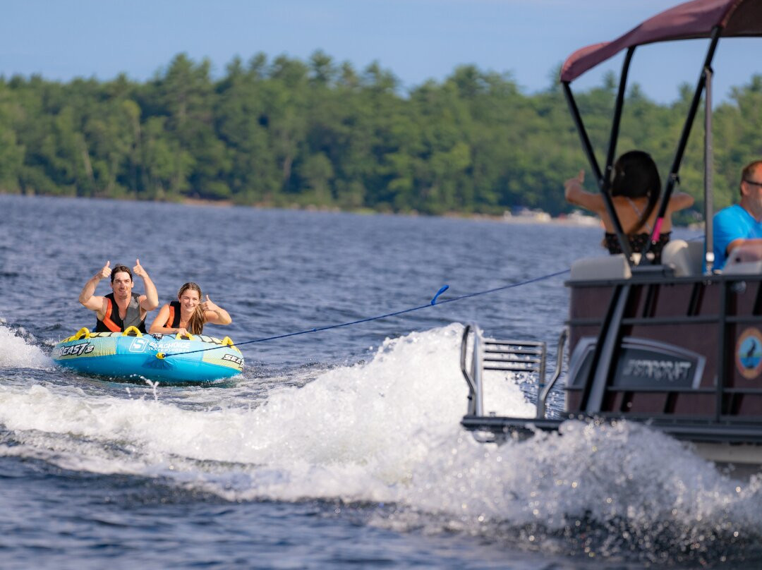 Point Sebago Resort主图