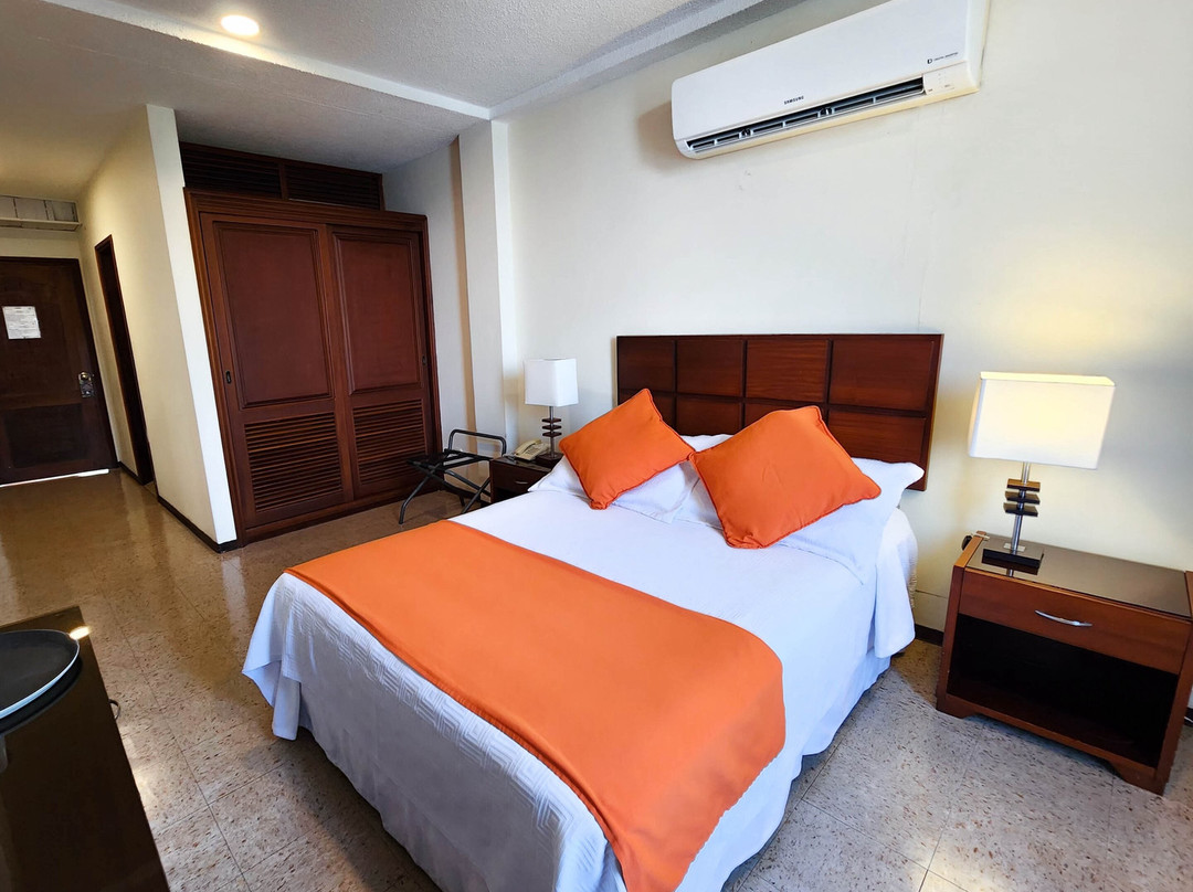 Hotel Anaconda主图