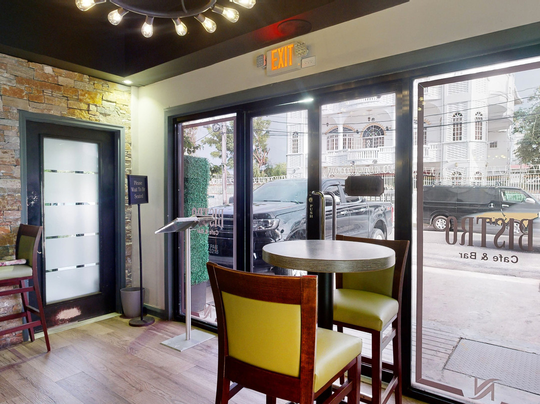 King's Hotel & Residences主图