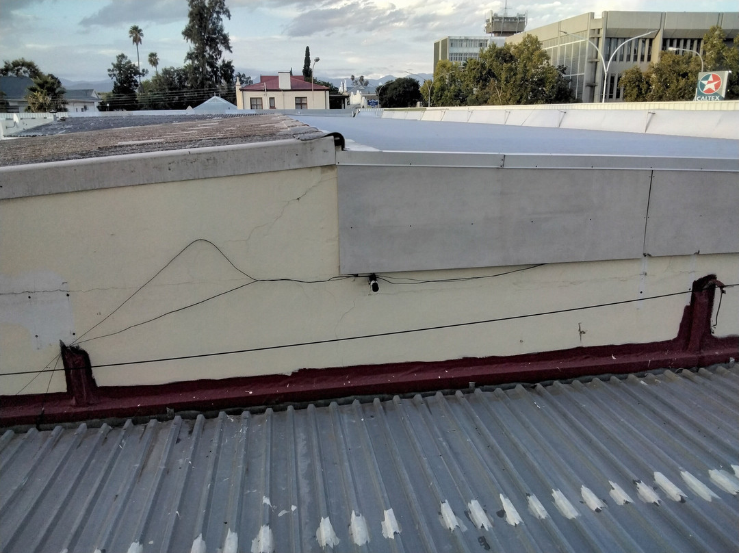 Queen's Hotel By BON Hotels主图