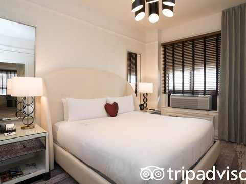 加勒瑞公园酒店主图