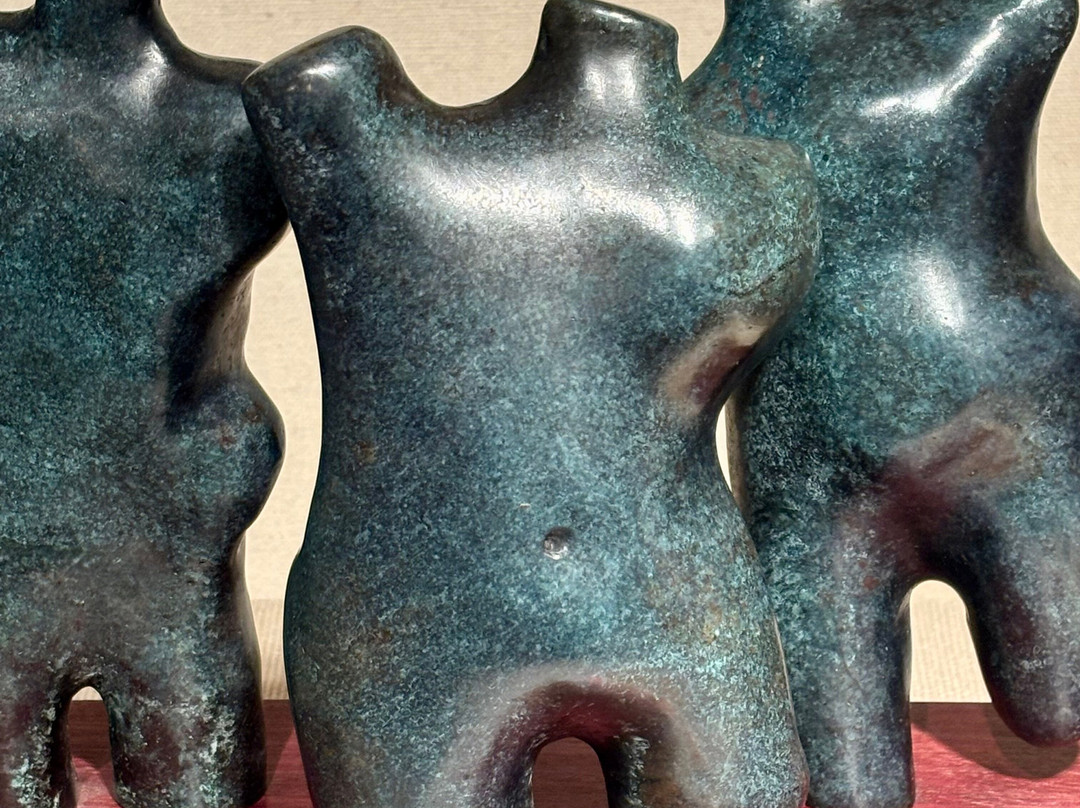 Geert Maas Sculpture Gardens Gallery and Studio-基洛纳必去景点