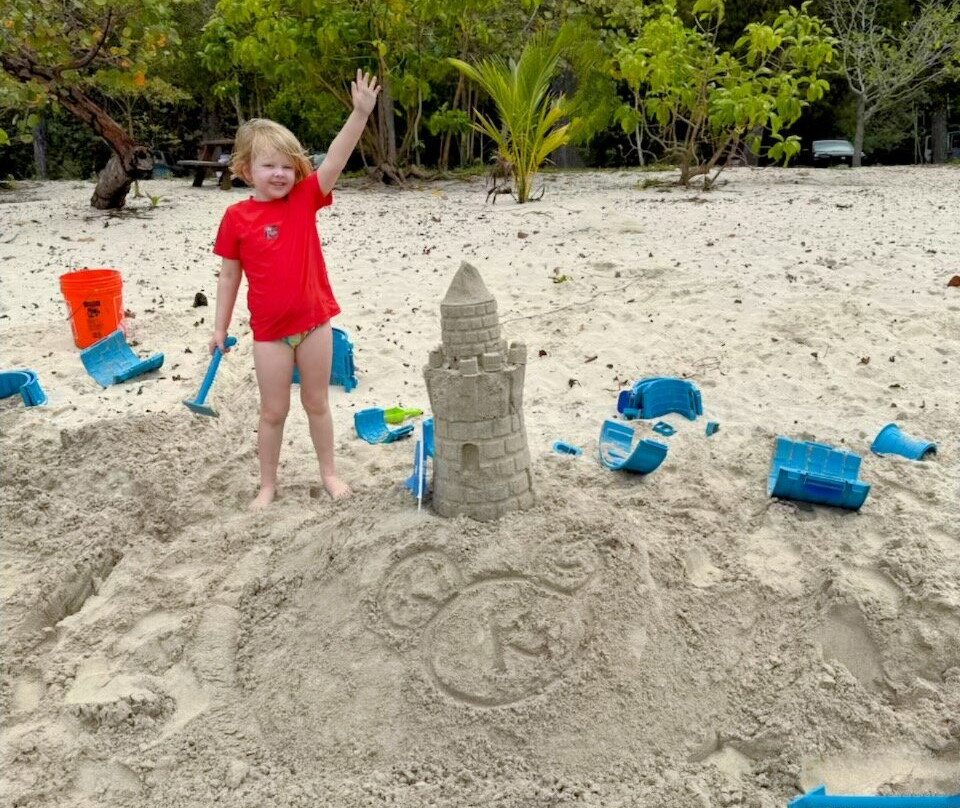 Create A Castle Sandcastle Lessons-Magens Bay必去景点