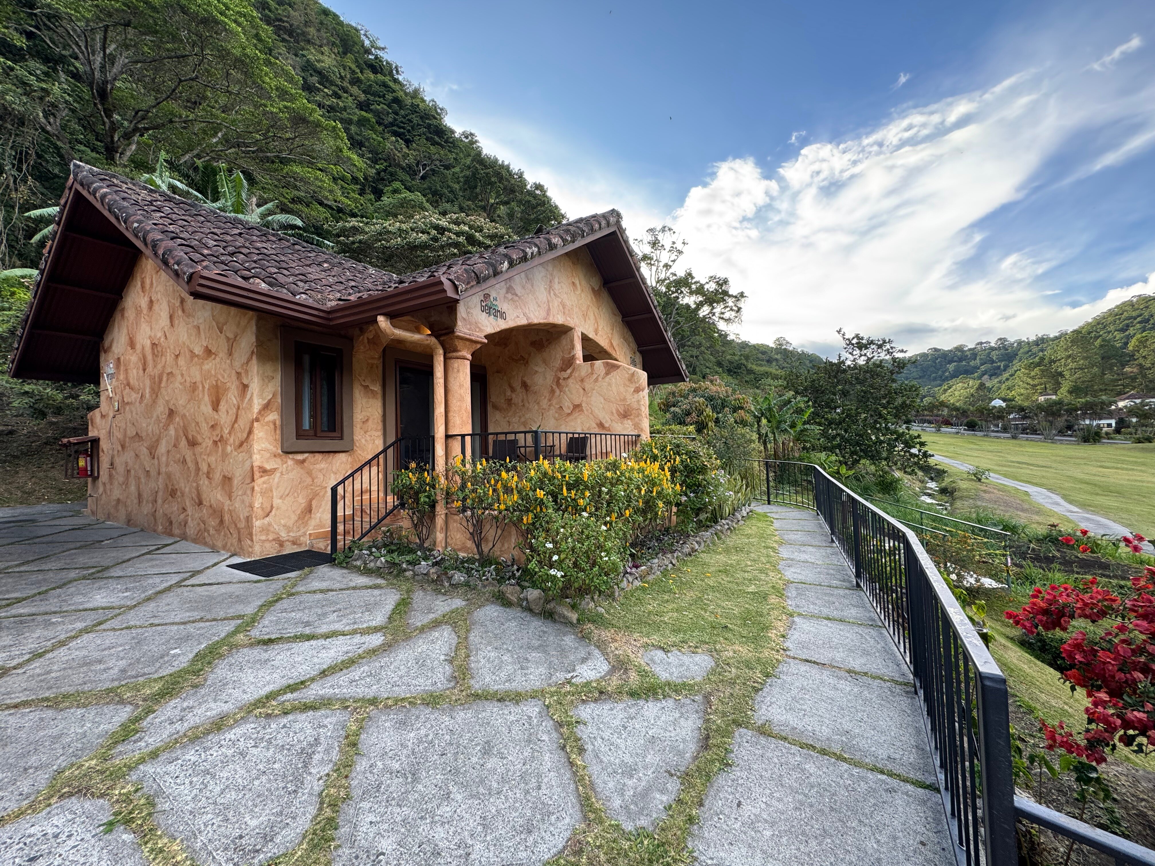 Valle Escondido Wellness Resort-客卧