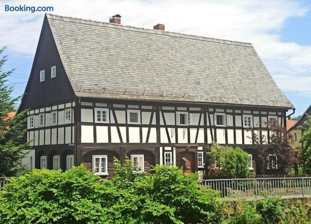 Grussschinner Hausl