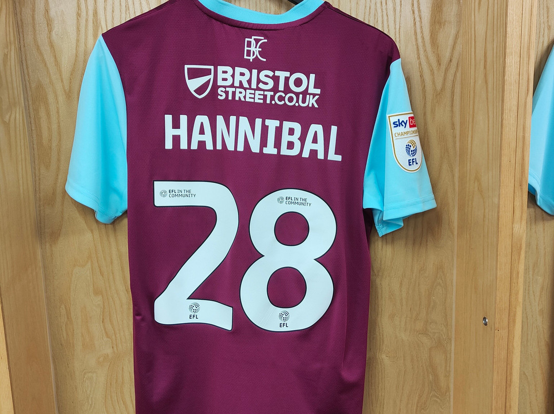 Burnley Football Club Stadium Tour-伯恩利必去景点