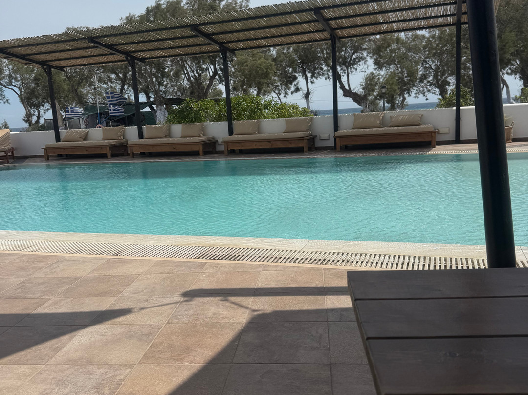 Memories Beach Hotel主图