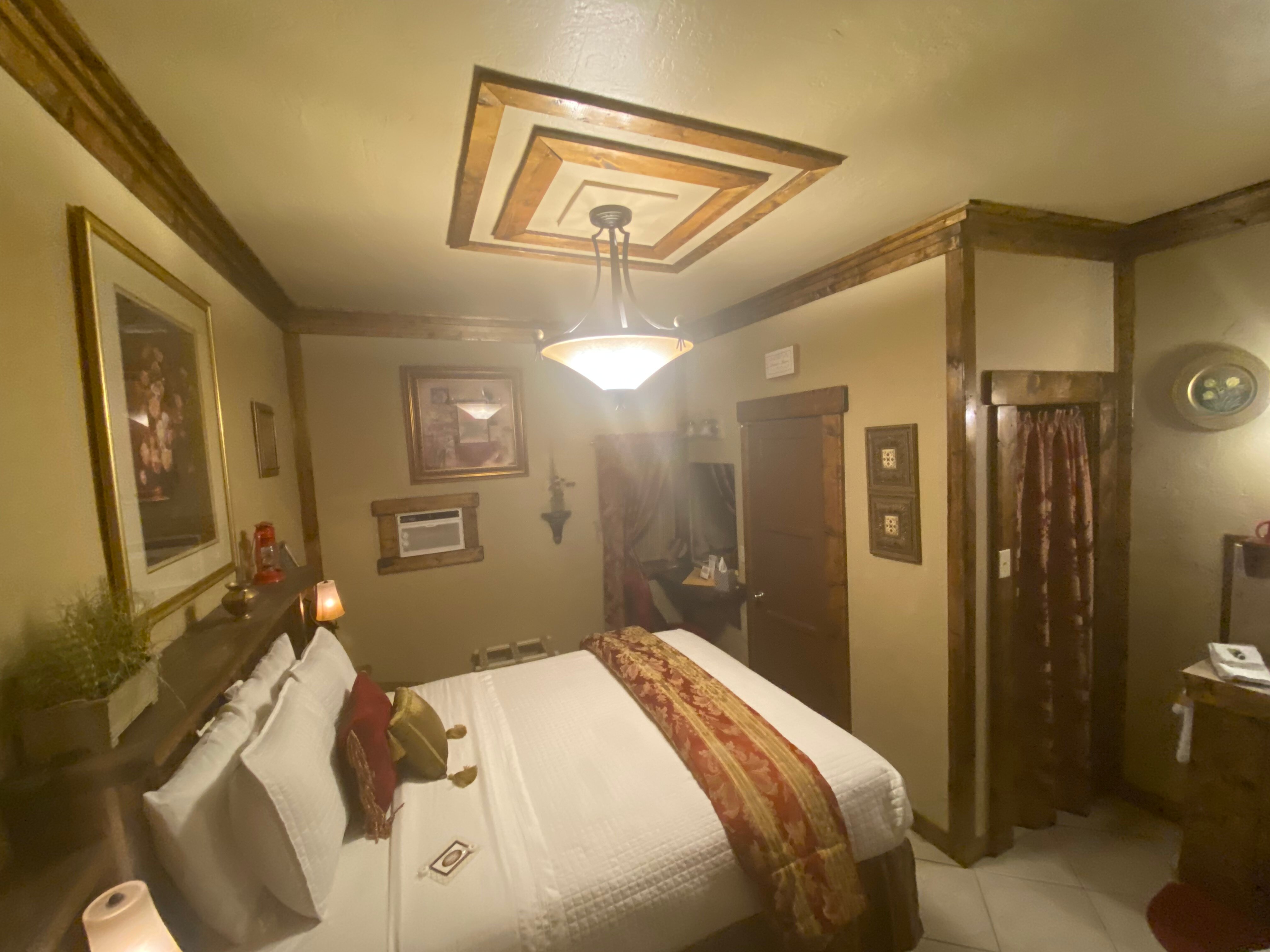 Sheldon St. Lodge-官方