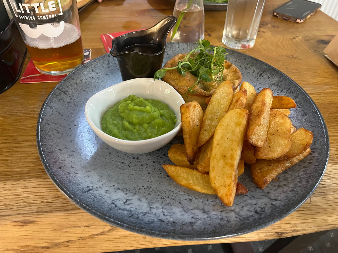 The Queens Arms, Taddington