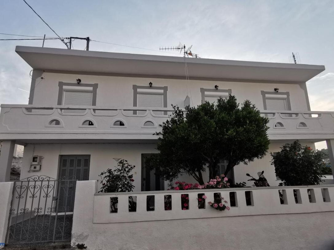 Bralos Apartments